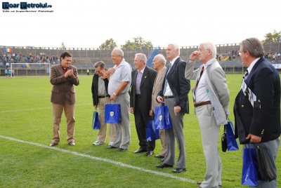 Petrolul_-_Dunarea_Galati_[10_octombrie_2009]_-_01_0.JPG