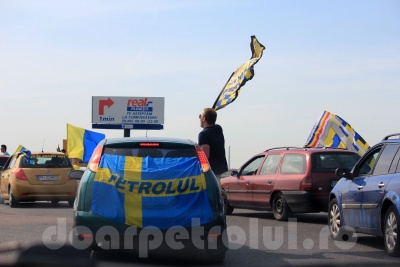 2011_06_04_Coloana_masini_Petrolul_-_031.JPG