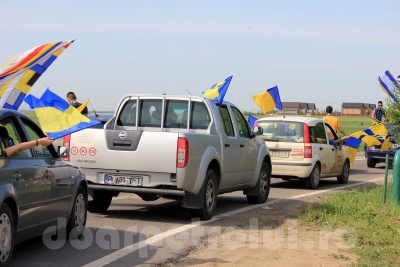 2011_06_04_Coloana_masini_Petrolul_-_047.JPG